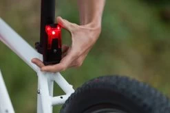 MonkeyLink ML-Light Recharge 30 Lux Set Mit USB-Anschluss 16 MonkeyLink ML-Light Recharge 30 Lux Set Mit USB-Anschluss -Fahrradzubehör Rear Entnahme 1